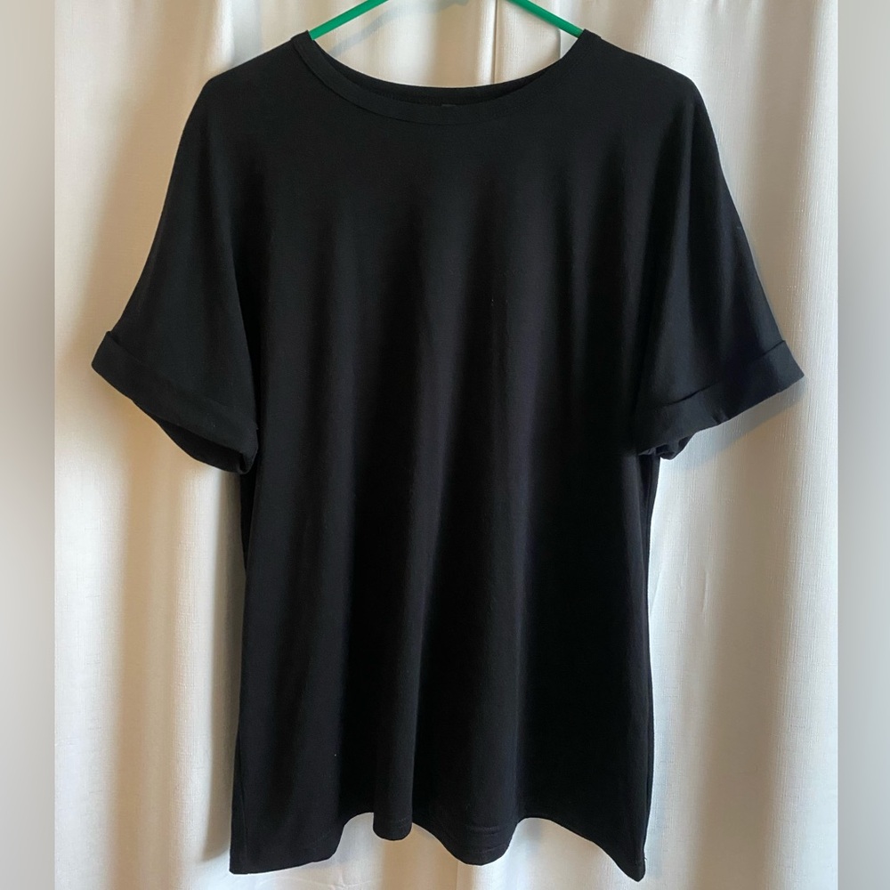 Classic Black T-Shirt with Cuffed Sleeves
